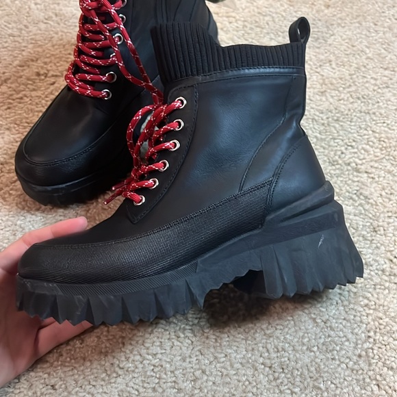 Nurture Whitney water resistant waterproof lace up platform boot red laces 5.5 - Picture 4 of 11